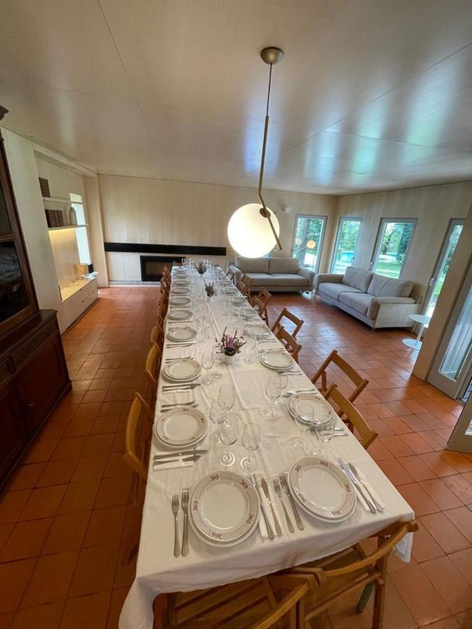 70'S Wood House Hotel Maia  Bagian luar foto