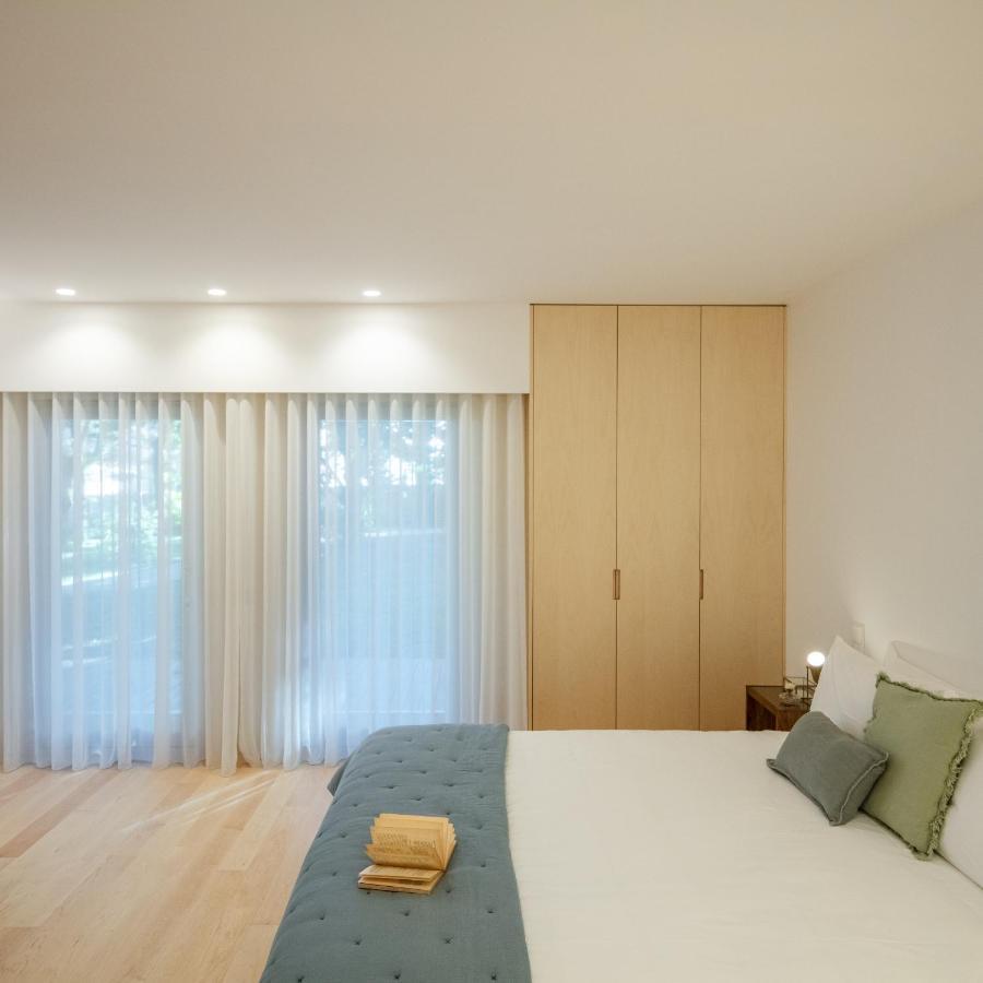 70'S Wood House Hotel Maia  Bagian luar foto